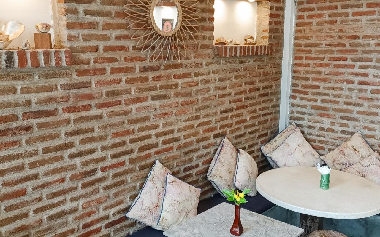 Soraya Yoga Wellness Center Hotel Gili Trawangan Kültér fotó
